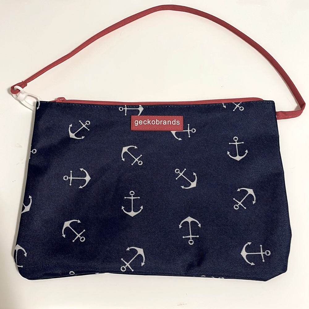 Beach/Boat/Pool Nautical accessory bag.
